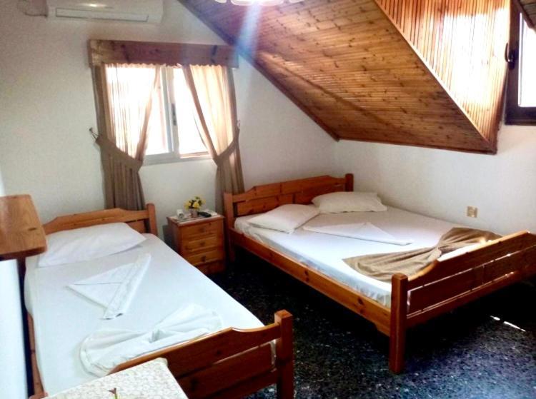 Villa Magda Vrasná エクステリア 写真